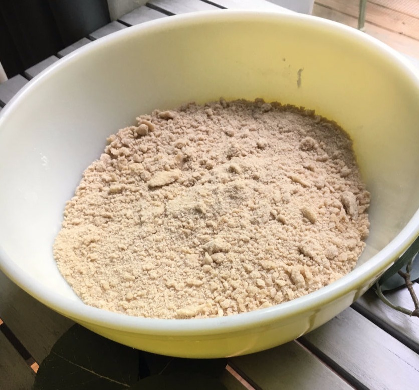 Picture of cake crumbs 